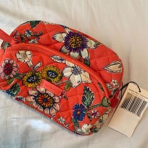 Vera Bradley Icon Mini Cosmetic bag NWT